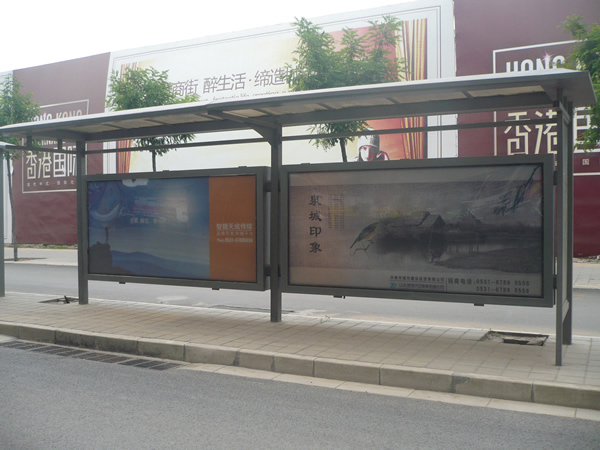 甘肃港湾式候车亭